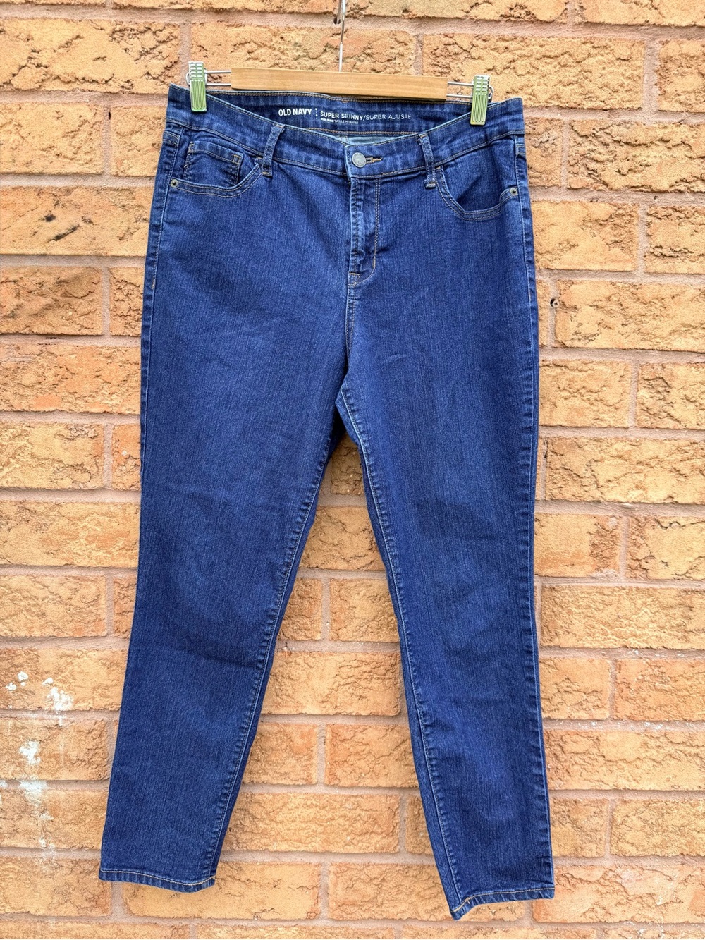 4/$25 • Old Navy Dark Denim Super Skinny Mid Rise Jeans